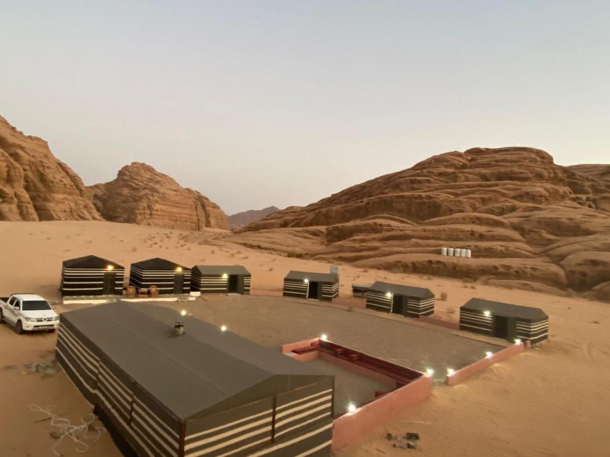 Bronze Mountains Camp Wadi Rum Akaba Zewnętrze zdjęcie