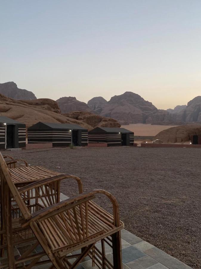 Bronze Mountains Camp Wadi Rum Akaba Zewnętrze zdjęcie